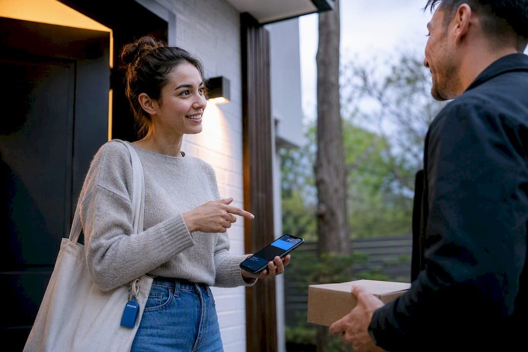 Marketplace Buyers: Aim 10–20% Below Asking, Polite Negotiation